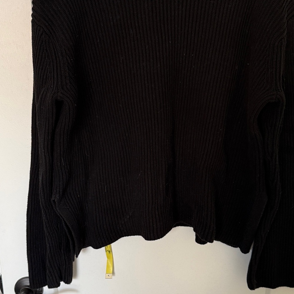 GAP Women's Classic Black Turtleneck Sweater 100% cotton - Picture 4 of 6